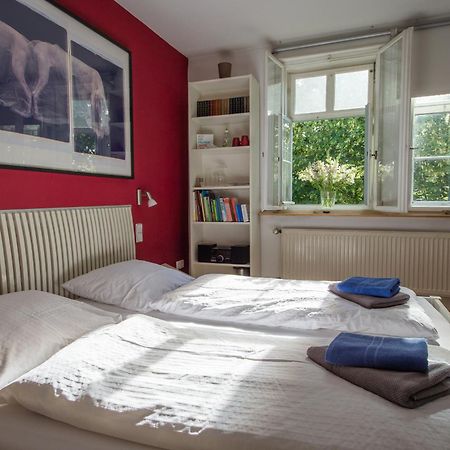 "Goethezimmer" Ferienwohnung Und Zimmer Am Burgplatz Weimar  Exterior photo